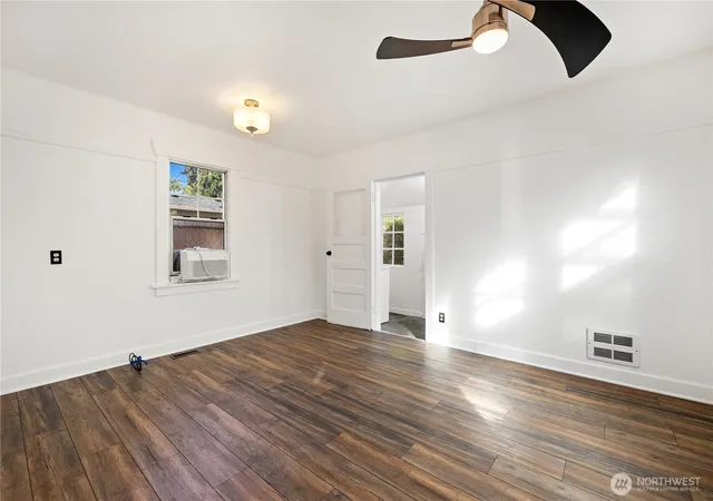 Photo 4 of Single family home for sale at 1708 Bethel St NE, Olympia, WA 98506 | MLS# NWM2592077 | Listing updated on 2026-10-27