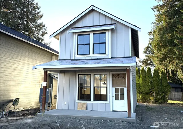 Photo 1 of Single family home for sale at 736 Prospector Pl #1, Sedro Woolley, WA 98284 | MLS# NWM2592079 | Listing updated on 2026-10-08