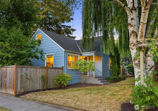 Single family home for sale at 368 NW 48th Street, Seattle, WA 98107 | MLS# NWM2592085