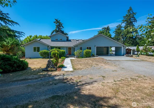 Photo 3 of Single family home for sale at 830 Rusty Rd, Coupeville, WA 98239 | MLS# NWM2592098 | Listing updated on 2026-10-08