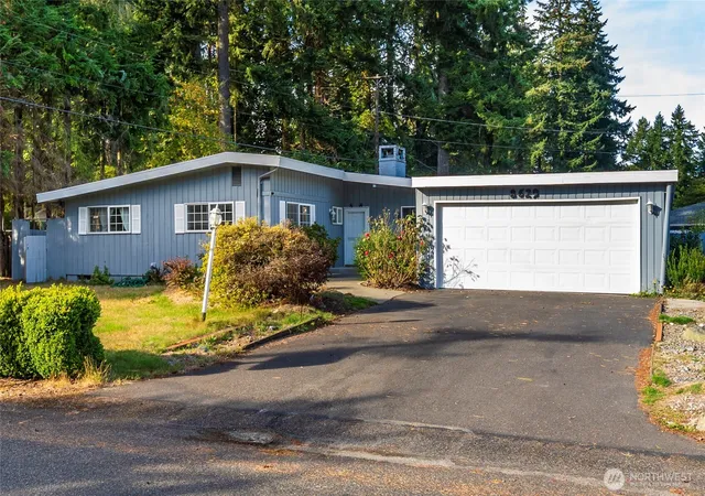 Photo 1 of Single family home for sale at 8629 108th Street SW, Lakewood, WA 98498 | MLS# NWM2592103 | Listing updated on 2026-10-08