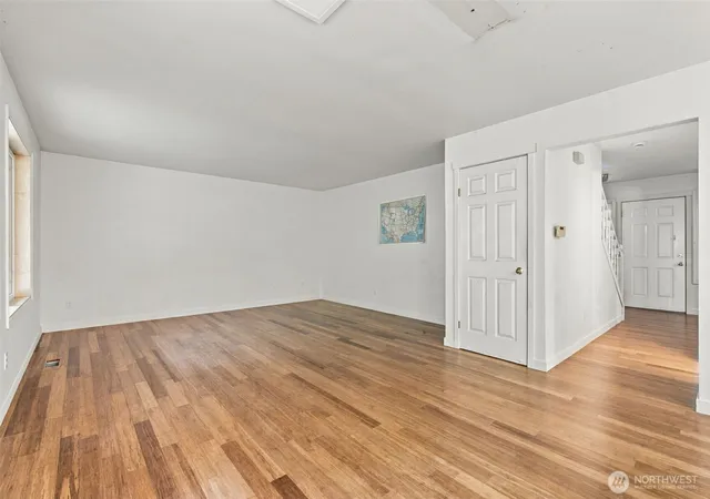 Photo 4 of Single family home for sale at 27010 186th Avenue SE, Covington, WA 98042 | MLS# NWM2592107 | Listing updated on 2026-10-08