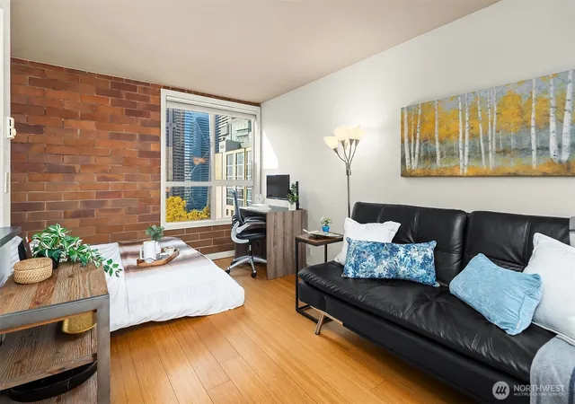 Photo 2 of Condo for sale at 905 Cherry St #706, Seattle, WA 98104 | MLS# NWM2592109 | Listing updated on 2026-10-08