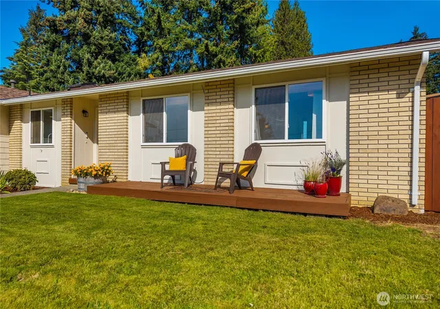 Photo 1 of Single family home for sale at 9628 S 214th Street, Kent, WA 98031 | MLS# NWM2592115 | Listing updated on 2026-10-13