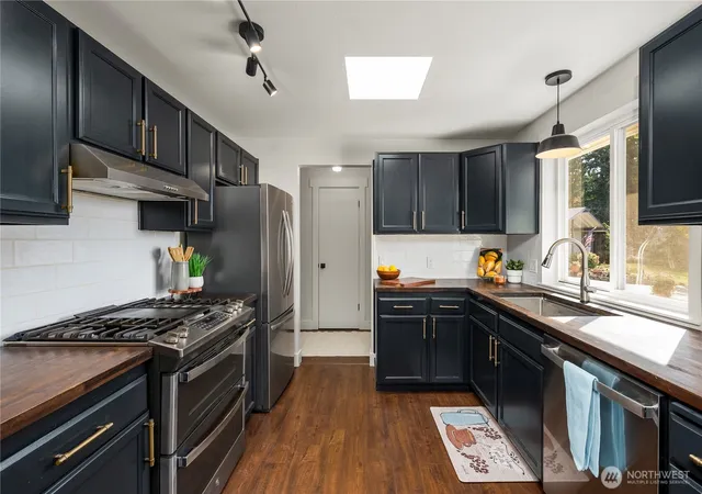 Photo 4 of Single family home for sale at 9628 S 214th Street, Kent, WA 98031 | MLS# NWM2592115 | Listing updated on 2026-10-13