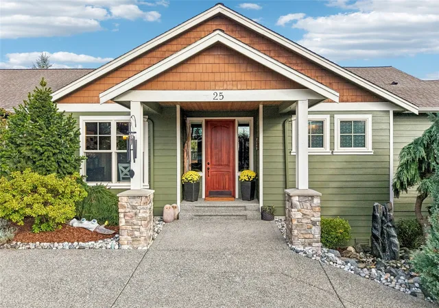 Photo 1 of Single family home for sale at 25 Zermatt Ct, Camano Island, WA 98282 | MLS# NWM2592118 | Listing updated on 2026-10-24