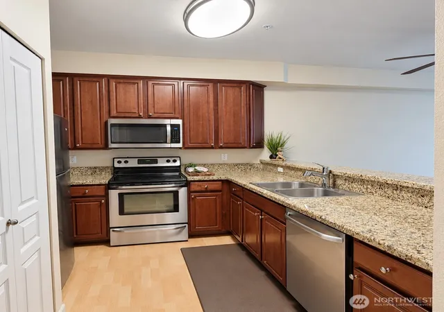 Photo 4 of Condo for sale at 225 Logan Ave S #106, Renton, WA 98057 | MLS# NWM2592119 | Listing updated on 2026-10-23