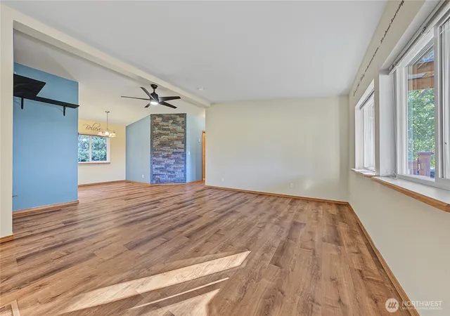 Photo 3 of Manufactured home for sale at 2285 Basin St Sw #6, Ephrata, WA 98823 | MLS# NWM2592120 | Listing updated on 2026-10-09