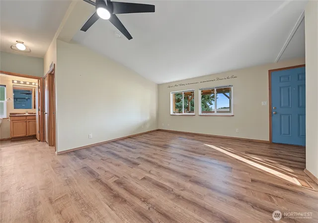 Photo 3 of Manufactured home for sale at 2285 Basin St SW #6, Ephrata, WA 98823 | MLS# NWM2592120 | Listing updated on 2026-10-09