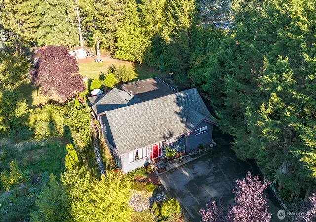 Photo 3 of Single family home for sale at 4258 Northwest Dr, Bellingham, WA 98226 | MLS# NWM2592134 | Listing updated on 2026-10-16