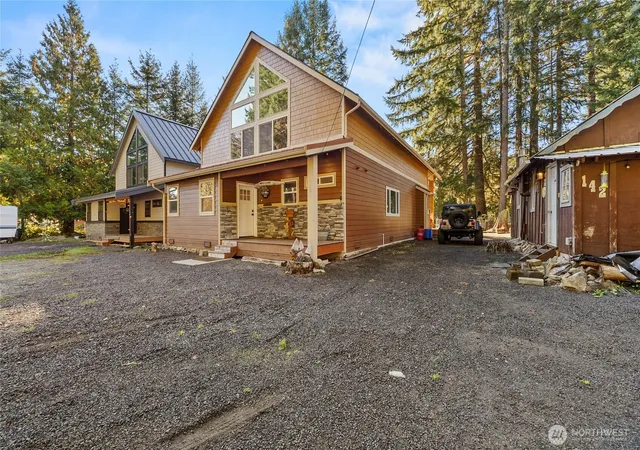 Photo 1 of Single family home for sale at 142 Silver Tip Ln, Packwood, WA 98361 | MLS# NWM2592138 | Listing updated on 2026-10-10