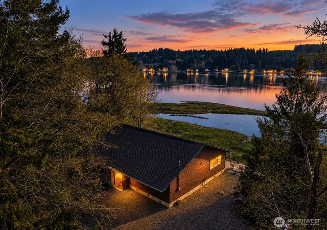 Photo 1 of Single family home for sale at 730 E N Bay Rd, Allyn, WA 98524 | MLS# NWM2592152 | Listing updated on 2026-10-09