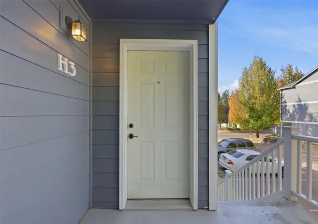 Photo 3 of Condo for sale at 3939 10th Street Se #H3, Puyallup, WA 98374 | MLS# NWM2592159 | Listing updated on 2026-10-20