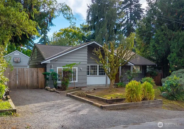 Photo 1 of Single family home for sale at 1211 N 173rd Street, Shoreline, WA 98133 | MLS# NWM2592164 | Listing updated on 2026-10-09