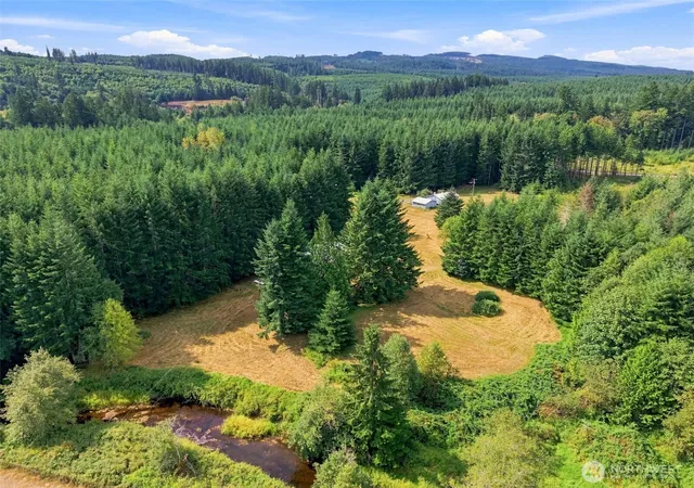 Photo 2 of Single family home for sale at 726 Elk Crk Rd, Chehalis, WA 98532 | MLS# NWM2592177 | Listing updated on 2026-10-10