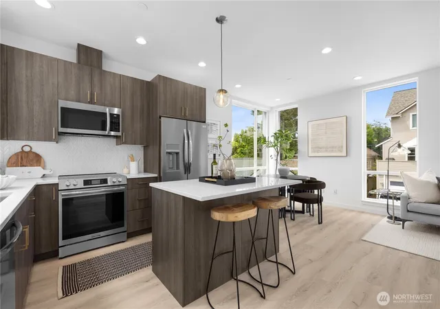 Photo 4 of Townhouse for sale at 2228 NW A 60th St, Seattle, WA 98107 | MLS# NWM2592206 | Listing updated on 2026-10-09