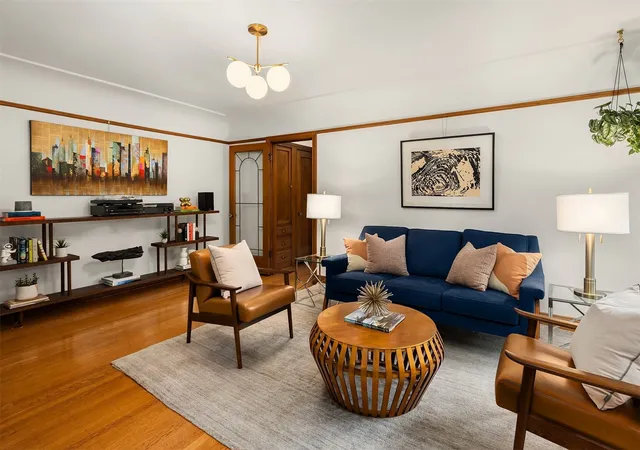 Photo 4 of Condo for sale at 200 17th Avenue E #204, Seattle, WA 98112 | MLS# NWM2592207 | Listing updated on 2026-10-23