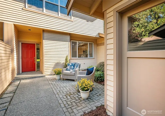 Photo 2 of Condo for sale at 9118 Gleneagle Dr #17, Blaine, WA 98230 | MLS# NWM2592218 | Listing updated on 2026-10-08