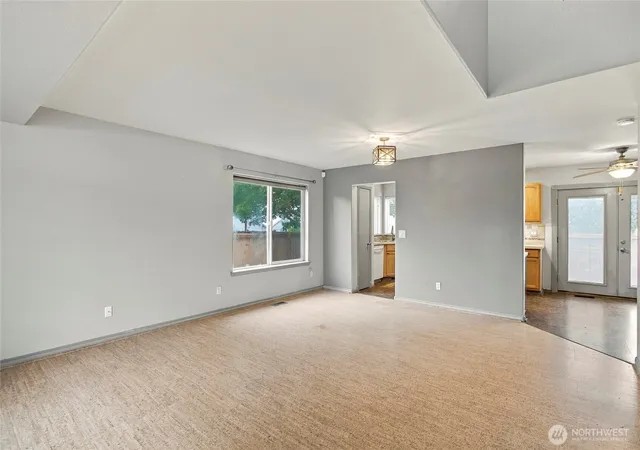 Photo 4 of Single family home for sale at 8325 186th Street Ct E, Puyallup, WA 98375 | MLS# NWM2592225 | Listing updated on 2026-10-09