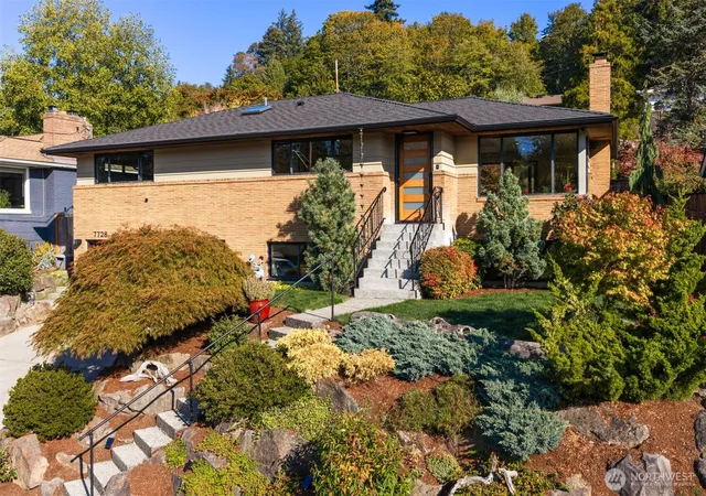 Photo 2 of Sale Pending at 7728 46th Avenue Sw, Seattle, WA 98136 | MLS# NWM2592230 | Listing updated on 2026-10-11