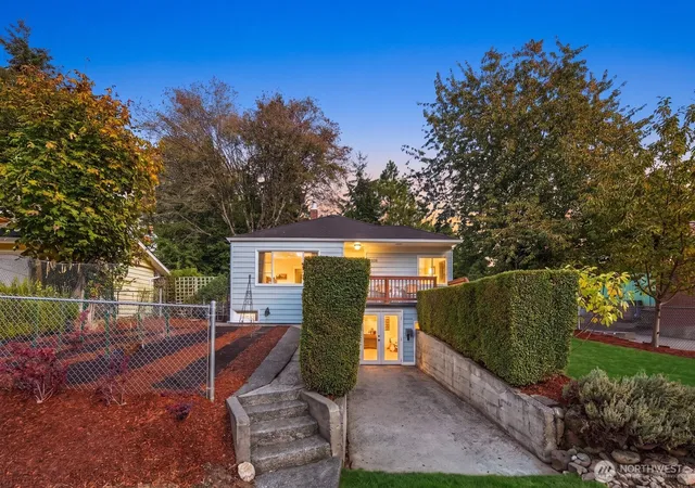 Single family home for sale at 10032 11th Avenue SW, Seattle, WA 98146 | MLS# NWM2592238