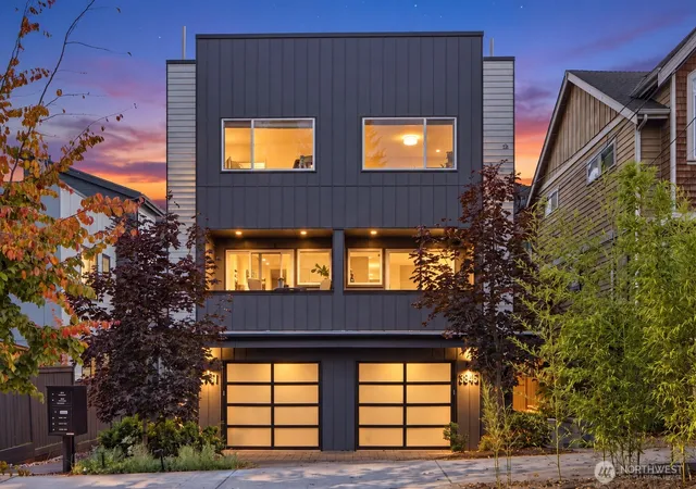 Townhouse for sale at 3843 Woodlawn Ave N, Seattle, WA 98103 | MLS# NWM2592242 | Listing updated on 2026-10-09