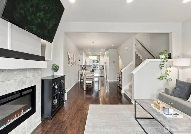 Photo 4 of Townhouse for sale at 3230 148th Street SW #D2, Lynnwood, WA 98087 | MLS# NWM2592268 | Listing updated on 2026-10-30