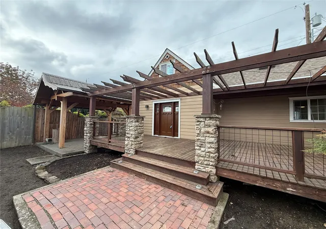 Condo for sale at 2515 Kulshan St, Bellingham, WA 98225 | MLS# NWM2592271