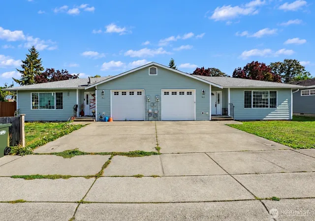 Photo 2 of Sale Pending at 9621  9623 16th Ave S, Tacoma, WA 98444 | MLS# NWM2592272 | Listing updated on 2026-10-14