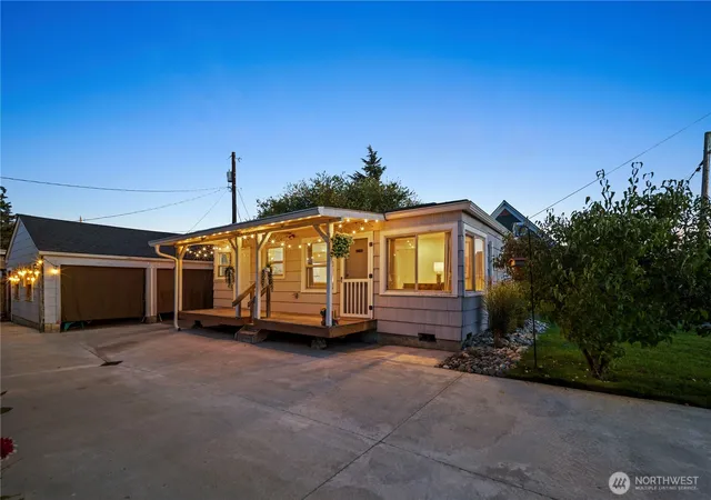 Photo 2 of Single family home for sale at 27123 101st Avenue NW, Stanwood, WA 98292 | MLS# NWM2592280 | Listing updated on 2026-10-10