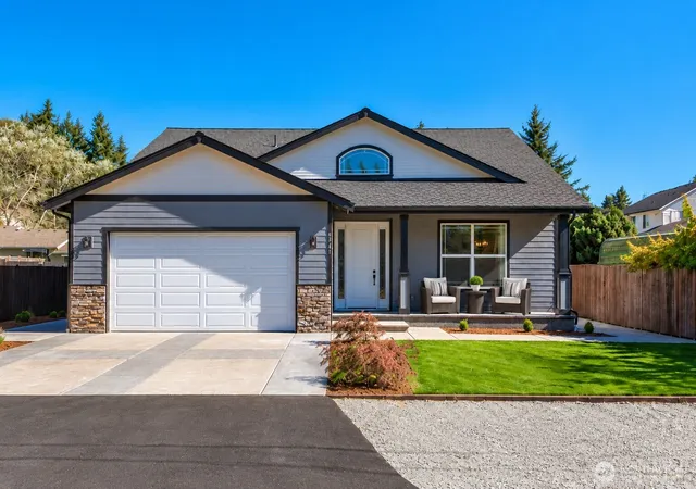 Photo 1 of Single family home for sale at 6341 53rd Avenue W, University Place, WA 98467 | MLS# NWM2592282 | Listing updated on 2026-10-29