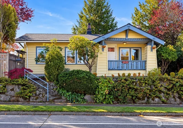 Photo 1 of Single family home for sale at 3421 Sw Trenton St, Seattle, WA 98126 | MLS# NWM2592291 | Listing updated on 2026-10-15