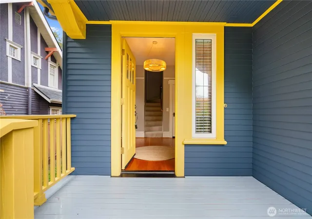 Photo 1 of Single family home for sale at 1824 8th Avenue W, Seattle, WA 98119 | MLS# NWM2592318 | Listing updated on 2026-10-16