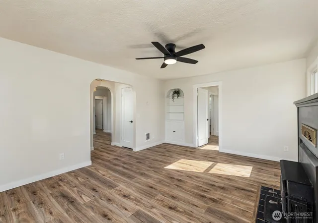 Photo 4 of Single family home for sale at 253 SW 1st Street, Chehalis, WA 98532 | MLS# NWM2592326 | Listing updated on 2026-10-09