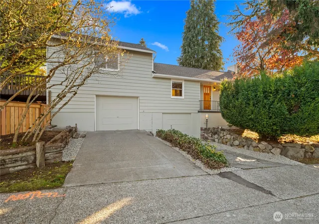 Photo 1 of Single family home for sale at 6302 37th Avenue SW, Seattle, WA 98126 | MLS# NWM2592329 | Listing updated on 2026-10-20