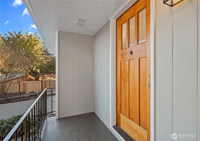 Photo 2 of Single family home for sale at 6302 37th Avenue SW, Seattle, WA 98126 | MLS# NWM2592329 | Listing updated on 2026-10-20