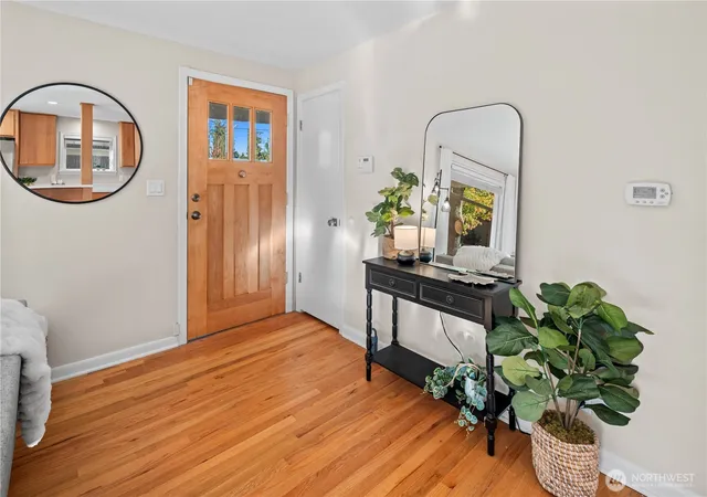 Photo 4 of Single family home for sale at 6302 37th Avenue SW, Seattle, WA 98126 | MLS# NWM2592329 | Listing updated on 2026-10-20