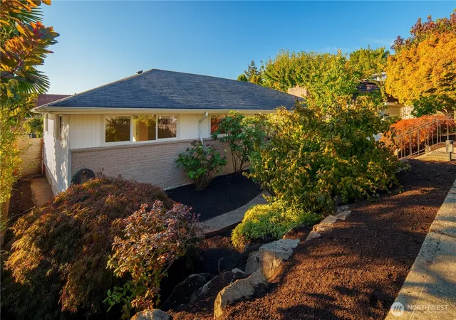 Single family home for sale at 9011 44th Avenue SW, Seattle, WA 98136 | MLS# NWM2592331