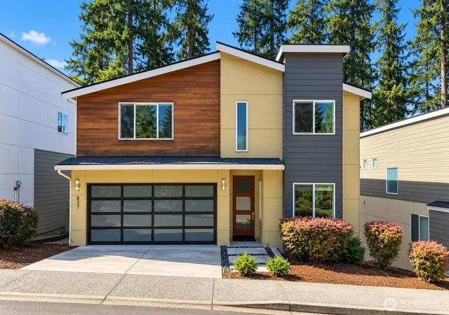 Photo 1 of Single family home for sale at 837 206th Avenue Ne, Sammamish, WA 98074 | MLS# NWM2592332 | Listing updated on 2026-10-09