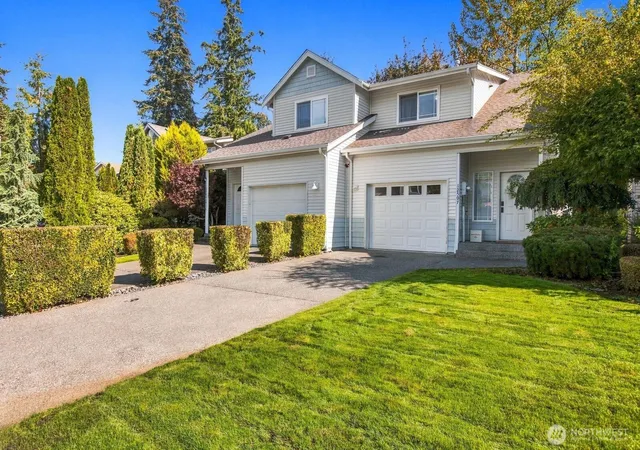 Photo 3 of Townhouse for sale at 12507 63rd Avenue E, Puyallup, WA 98373 | MLS# NWM2592337 | Listing updated on 2026-10-09