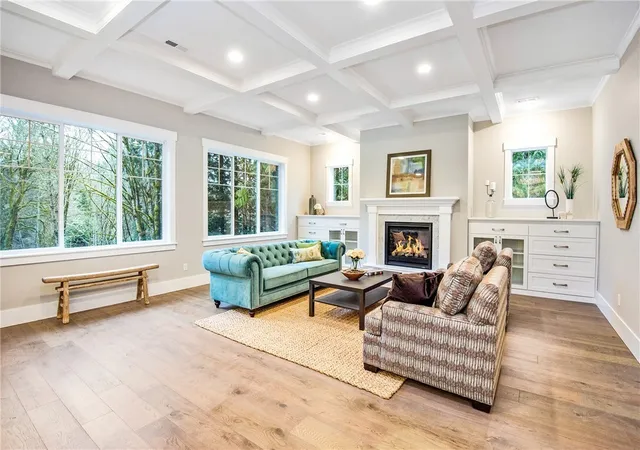 Photo 4 of Single family home for sale at 9175 Springwood Ave NE, Bainbridge Island, WA 98110 | MLS# NWM2592340 | Listing updated on 2026-10-28