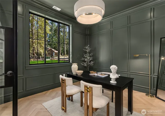 Photo 4 of Single family home for sale at 9473 Springwood Ave NE, Bainbridge Island, WA 98110 | MLS# NWM2592341 | Listing updated on 2026-10-29