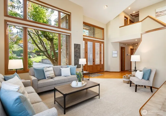 Photo 2 of Single family home for sale at 720 9th Avenue S, Edmonds, WA 98020 | MLS# NWM2592345 | Listing updated on 2026-10-12