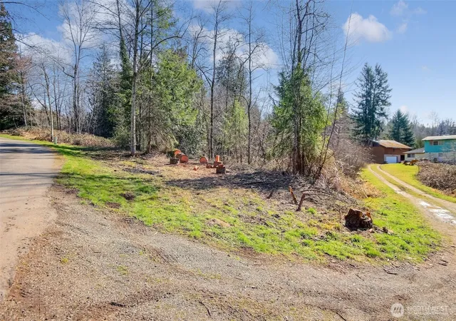 Photo 4 of Land for sale at 0 Xxx 288th Ave SE, Enumclaw, WA 98022 | MLS# NWM2592356 | Listing updated on 2026-10-10