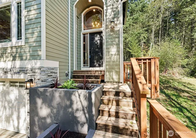 Photo 3 of Single family home for sale at 15412 NE Winsor Dr, Brush Prairie, WA 98606 | MLS# NWM2592362 | Listing updated on 2026-10-08