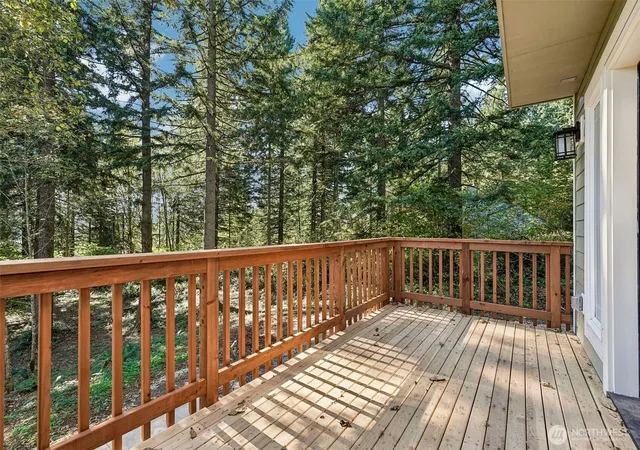 Photo 4 of Single family home for sale at 15412 NE Winsor Dr, Brush Prairie, WA 98606 | MLS# NWM2592362 | Listing updated on 2026-10-08