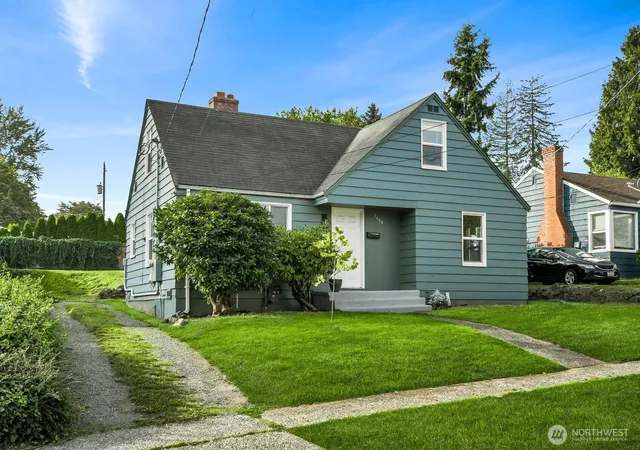Photo 1 of Single family home for sale at 7009 S 115th Street, Seattle, WA 98178 | MLS# NWM2592368 | Listing updated on 2026-10-10