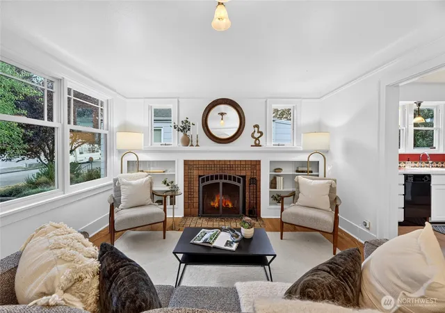 Photo 4 of Single family home for sale at 6246 7th Avenue NW, Seattle, WA 98107 | MLS# NWM2592380 | Listing updated on 2026-10-11