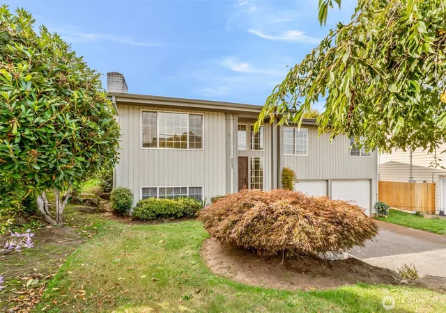 Photo 1 of Single family home for sale at 8507 39th Avenue S, Seattle, WA 98118 | MLS# NWM2592406 | Listing updated on 2026-10-09