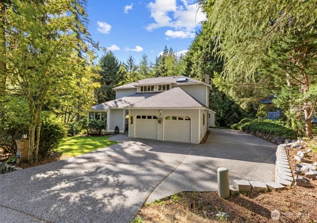 Photo 1 of Single family home for sale at 14205 Crown Point Pl NW, Silverdale, WA 98383 | MLS# NWM2592433 | Listing updated on 2026-10-17